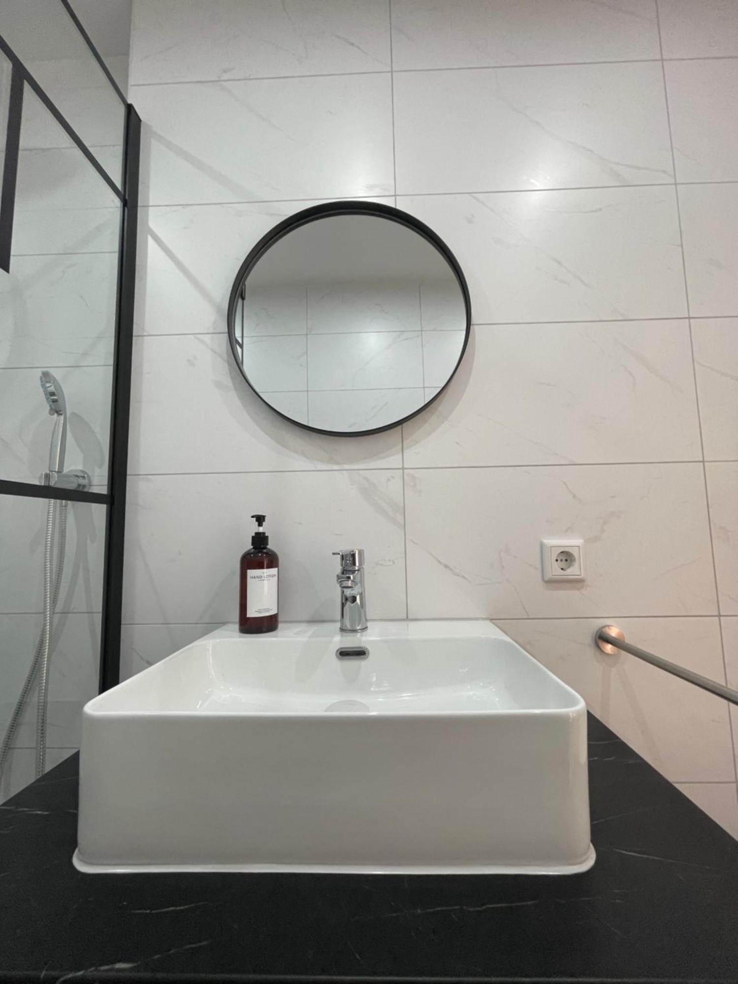 Apartment Urban Bliss Newly Renovated
